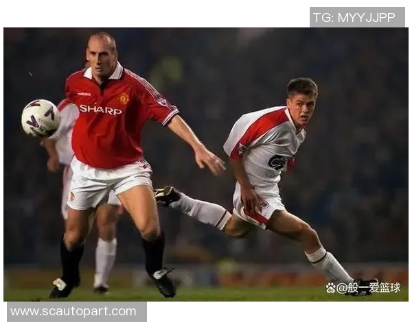 单防大罗挑战极限 足球巨星谁能抗衡这位传奇前锋