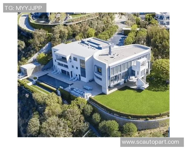 足球巨星豪宅即将拍卖引发热议球迷关注房产价值与明星效应